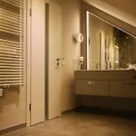 Viii Hotell 4*