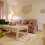 Hotell Viii